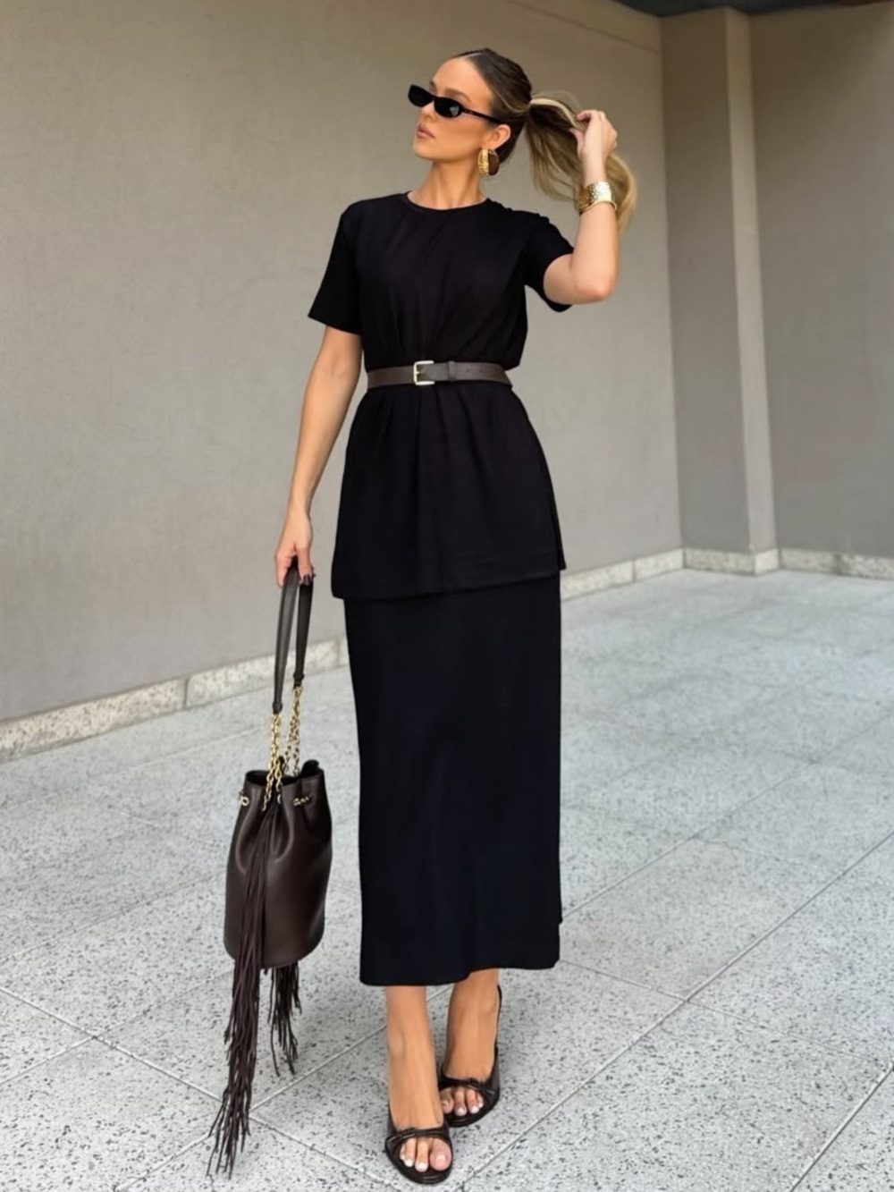 VIRAL NEW ZARA MAXI ELEGANT SKIRT WITH ZIPPER CLOSURE
🚨NO DISCOUNT ON THIS SKIRT - Picture 5 of 16